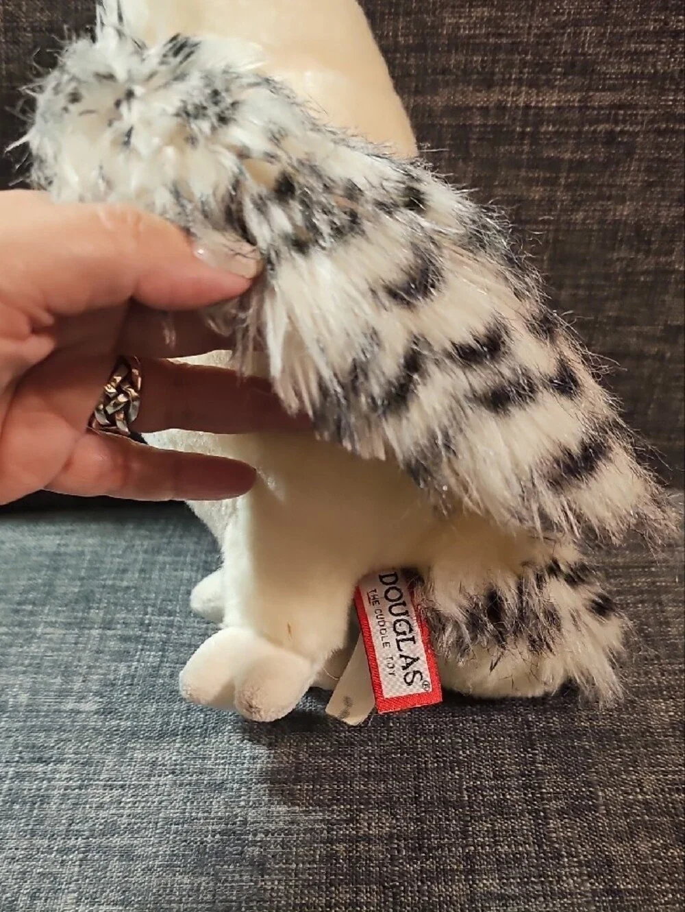 Plush White Snowy Owl Pet Toy - Soft Feathered Comfort
